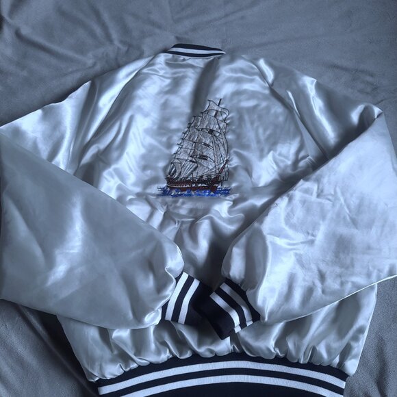 Lg King Louie Profit Embroidered Bomber Jacket- Silver, Sailboat Back 90s RetrO - Picture 1 of 11